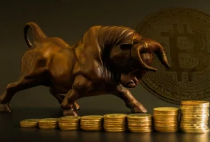 Bitcoin Recovers $100k as Bulls Gain Ground