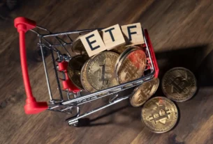 Bitcoin ETF Inflows $588M Surge Sparks Rally Hopes