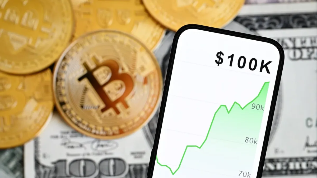 Bitcoin re-takes $90000 